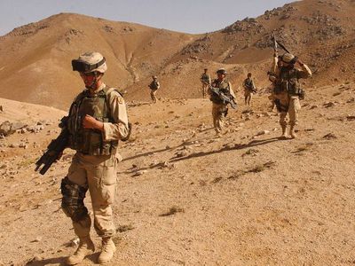 НАТО выводит войска из Афганистана - В Мире