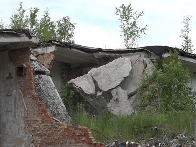 Самоуправление намерено обратиться в суд для признания строений бесхозными и передачи их в собственность самоуправления - В Висагинасе
