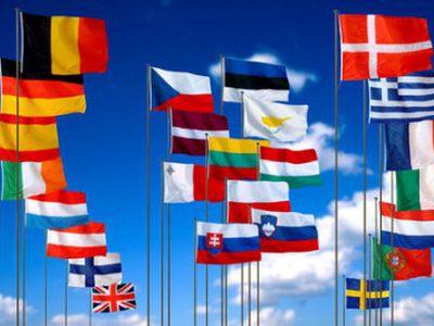 Prie naujos Europos sutarties neprisijungs tik britai ir čekai - Pasaulyje