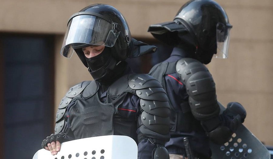 В МВД Белоруссии прокомментировали утечку данных силовиков - В Мире