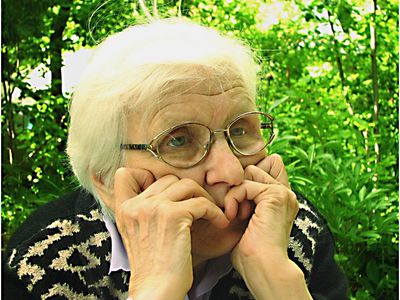 Многим старикам доживать свой век с родными не позволяют законы  - Литва и страны Балтии