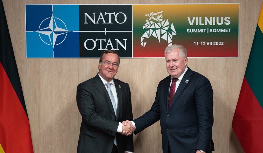 Подписано соглашение, устанавливающее план размещения немецкой бригады в Литве - Литва и страны Балтии