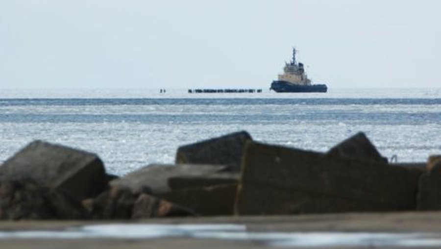 Gelbėjimo operacija Latvijoje: ant dviejų atskilusių ledo lyčių – daugiau kaip 200 žmonių - Pasaulyje