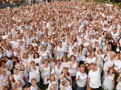 В Голландию съехались тысячи рыжих людей - Хобби, отдых и развлечения