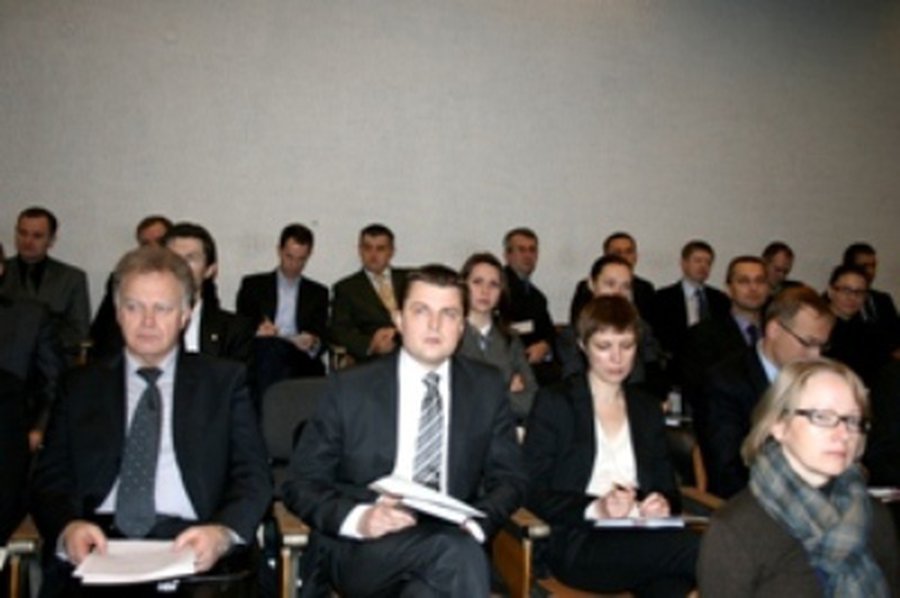 FNTT diskutuota apie nusikalstamu būdu įgytų pajamų ar turto paiešką - Lietuva ir Baltijos šalys