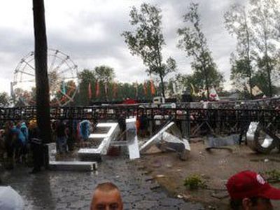 Рок-фестиваль в Бельгии закрыли из-за урагана - В Мире