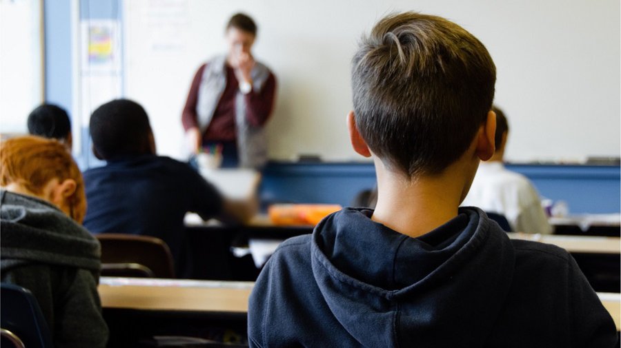 Dėl mokinių priėmimo į Visagino savivaldybės bendrojo ugdymo mokyklas - Visagine