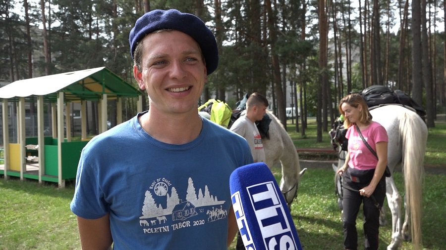 Верхом на лошадях через всю Европу. Остановка - Висагинас (видео) - В Висагинасе