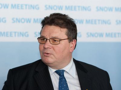 Л.Линкявичюс о действиях Белоруссии в связи с АЭС: нам не нужно шоу, надо выполнять конвенцию
 - Литва и страны Балтии