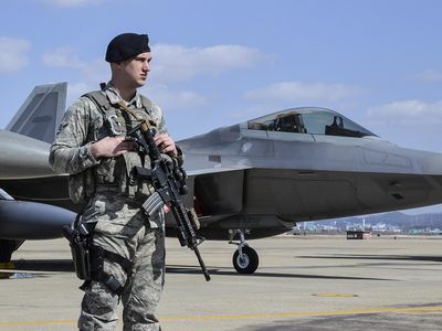 СМИ: военные США опровергли информацию о том, что их БПЛА был сбит над Ираном - В Мире