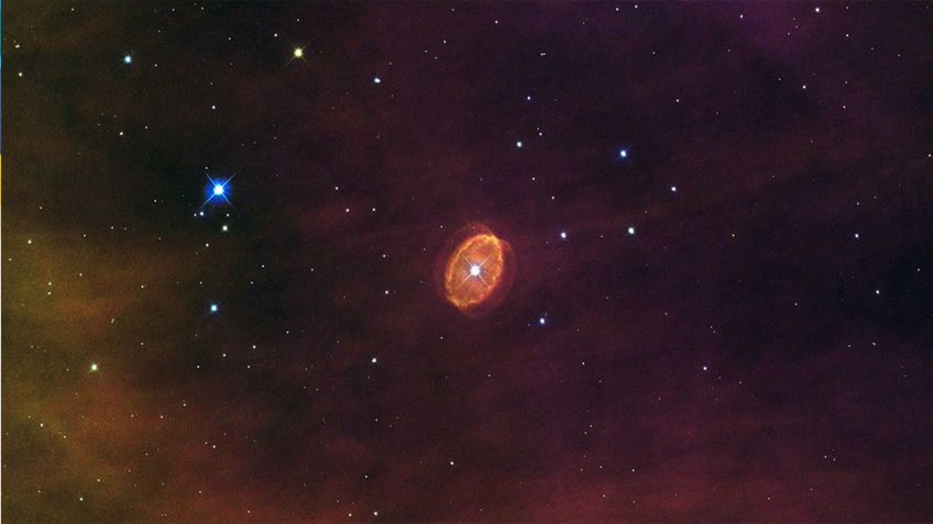«Хаббл» сфотографировал готовую взорваться звезду