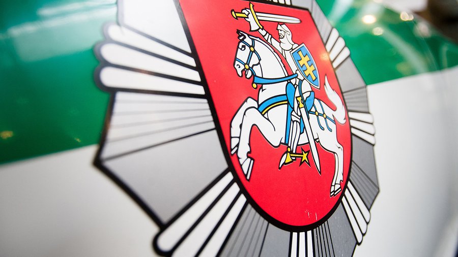 Идет следствие по поводу драки с участием работника Висагинского комиссариата полиции - Происшествия и криминал