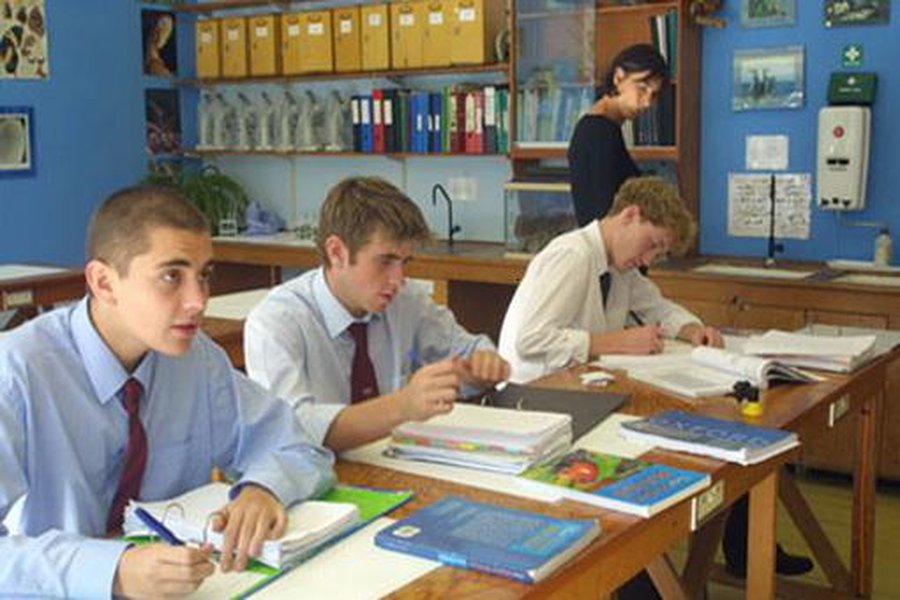 Студентов Литвы могут лишить стипендий - Литва и страны Балтии