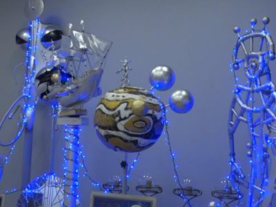 В зале «Драугисте» открылась выставка, объединяющая миры авторов - В Висагинасе