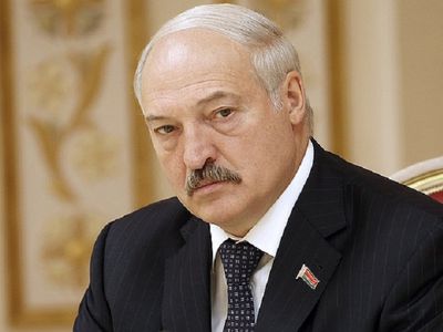 А.Лукашенко рассказал, почему не пользуется смартфоном и другими гаджетами - В Мире
