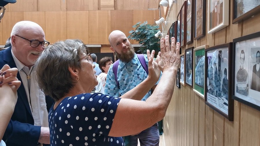 Сеньоры отметили День города выставкой фотографий «Строители города» и концертом (видео) - В Висагинасе