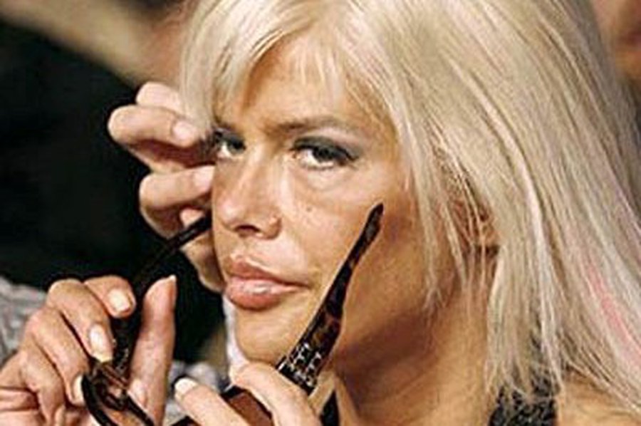 Суд назвал виновных в смерти Анны Николь Смит

 - Происшествия и криминал