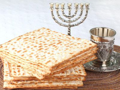 Иудеи начнут праздновать Еврейскую пасху вечером 19 апреля - В Мире