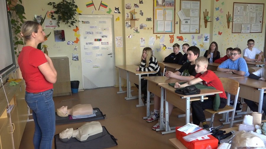 В прогимназии «Gerosios vilties» ведутся ремонтные работы. Почему их не начинают в Draugystės? - В Висагинасе