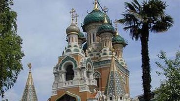Крупнейший русский православный храм за границей вернули России