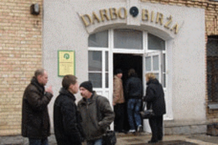 Литовских безработных обозвали симулянтами и выдворяют из страны - Литва и страны Балтии