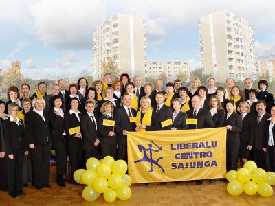 Это выбор любого висагинца, который хочет жить достойно!                                                                                               - В Висагинасе