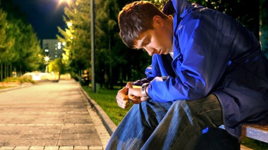 Официальное место жительства – лестничная клетка у двери маминой квартиры - Литва и страны Балтии