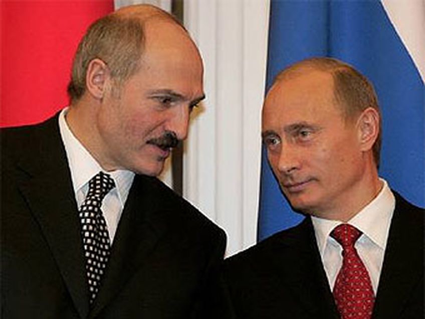 Лукашенко назначил Путина на новую должность