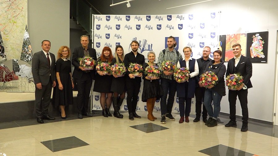 Названы имена висагинцев, удостоенных главных наград года (видео) - В Висагинасе