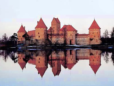 Тракайский замок распахнет двери ночью - Литва и страны Балтии