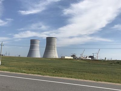 Литва призывает Беларусь остановить строительные работы Островецкой АЭС - Энергетика