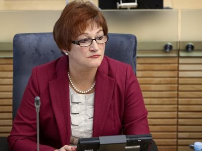 Президент Литвы подписала декрет об увольнении министра хозяйства - Литва и страны Балтии