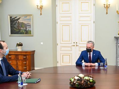 Г. Науседа и М. Скуодис обсудят проблемы сообщения - Литва и страны Балтии