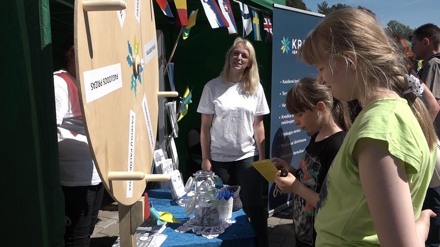 Висагинас празднует День Европы (Видео) - В Висагинасе