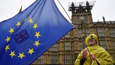 ES apgailestauja dėl britų tarto „ne“ „Brexito“ susitarimui