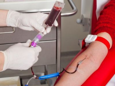 Звание почетного донора, присвоенное в советское время, не признается - Наука и здоровье