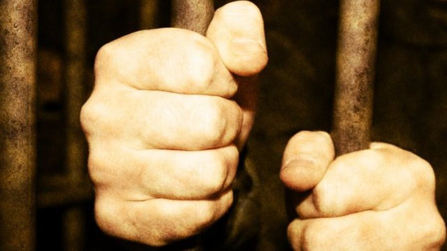 Российский школьник осужден за убийство на 9 лет - Происшествия и криминал