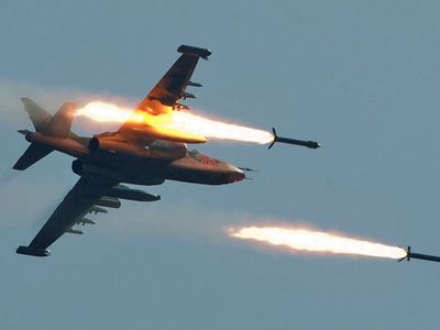 Минобороны Украины призналось в авиационных ударах по Луганску - В Мире