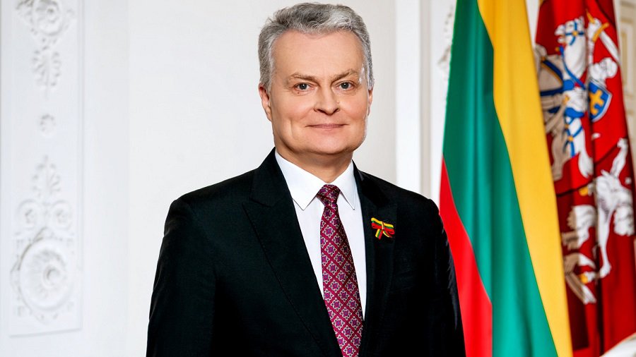 Г. Науседа подписал закон об одноразовом пособии в размере 200 евро - Литва и страны Балтии