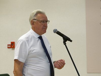 Жители ждут решения мэра по делу В. А. Букаускаса (видео) - В Висагинасе