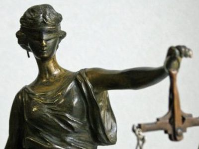 Nubaustas policijos komisariato viršininką įžeidęs vyras - Įvykiai ir kriminalas