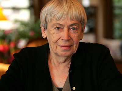 Знаменитая американская писательница Урсула Ле Гуин в шестой раз получила премию Nebula - Культурные и спортивные мероприятия