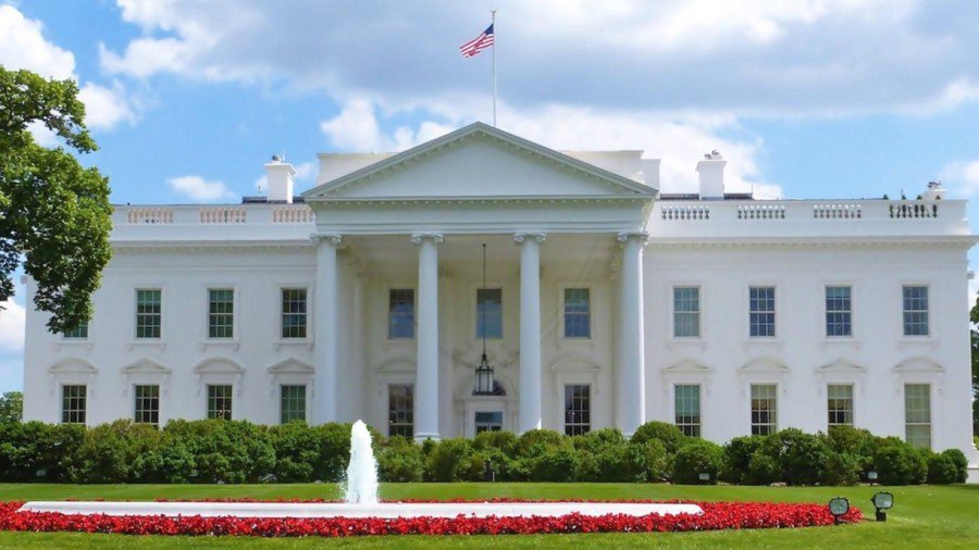 США пообещали не высылать российских дипломатов - В Мире