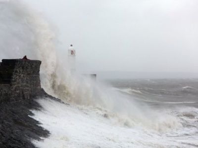 На Британию надвигается «Святой Иуда»: такого урагана не видели последние 20 лет - В Мире