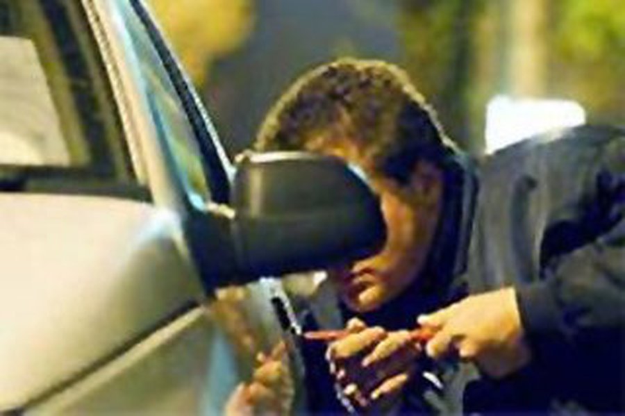 Автомагнитолы — снова под прицелом злоумышленников  - Происшествия и криминал