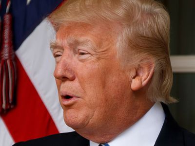 Трамп заявил, что мир снова начинает уважать Америку - В Мире