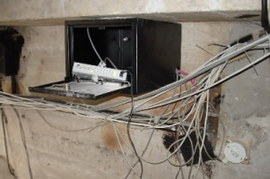 Кабель режут... - Происшествия и криминал