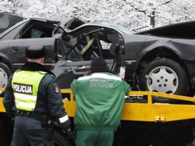 Неделя на дорогах Литвы: 6 человек погибли, 74 пострадали - Происшествия и криминал
