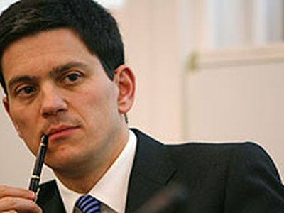 Лондон раскалывает НАТО и не желает изолировать Россию - В Мире