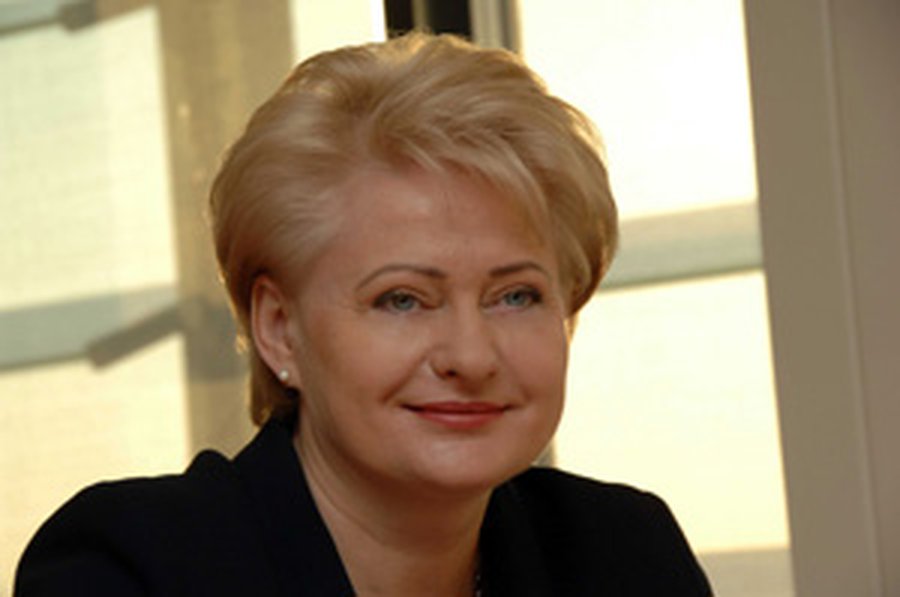 Еврокомиссар: Литва балансирует на грани неплатежеспособности - Литва и страны Балтии